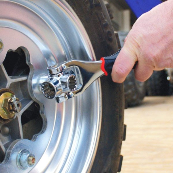 Multi-functional Universal Wrench Socket